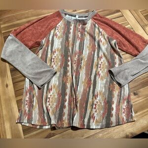 Long sleeve top small